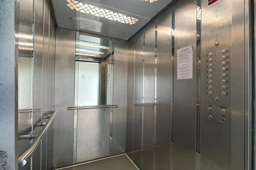 InnHome Apartments на проспекте Свердловский 88