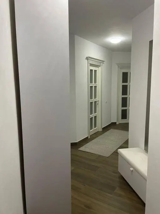 Lovely 1 bedroom apartment with parking