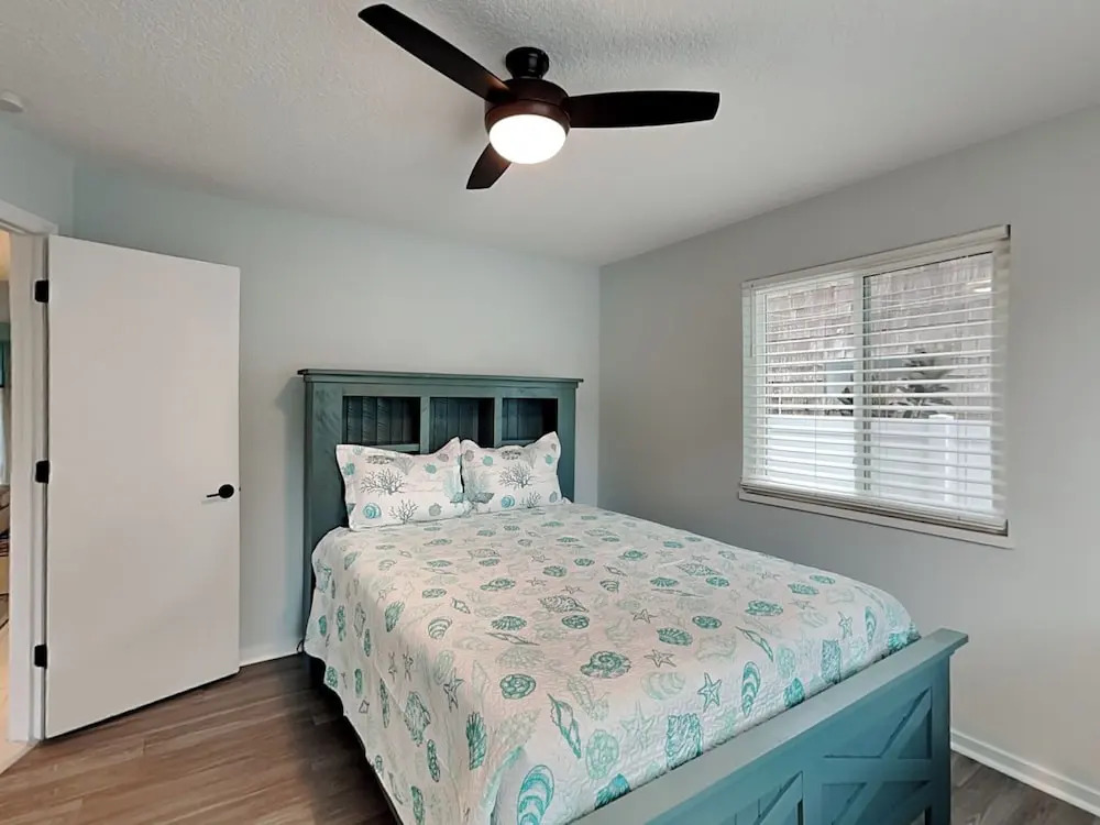 Beach House Lower