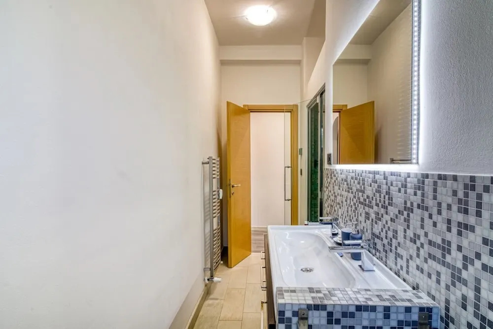 Trieste Uptown Cosy Flat with Sea View
