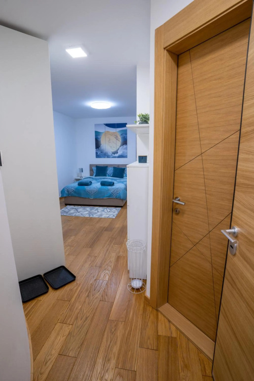 Moonlit Studio Apartment