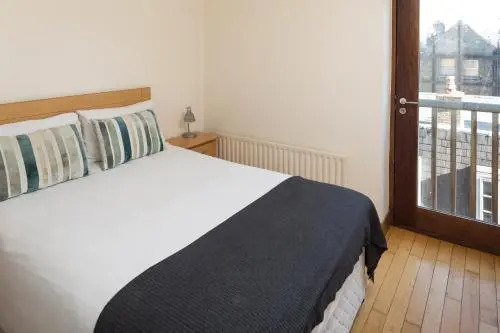Skyline Temple Bar Apartment