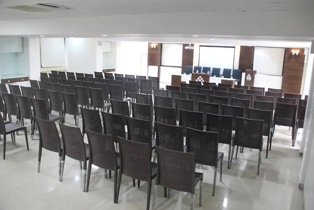Hotel SaiPrasad Executive Solapur