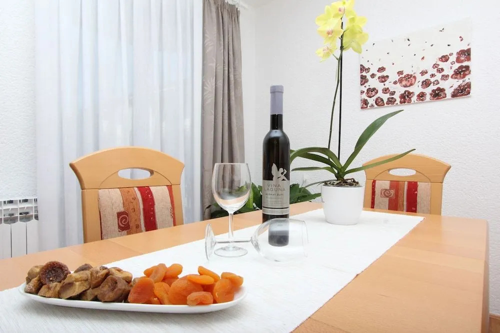 Apartments Nadia