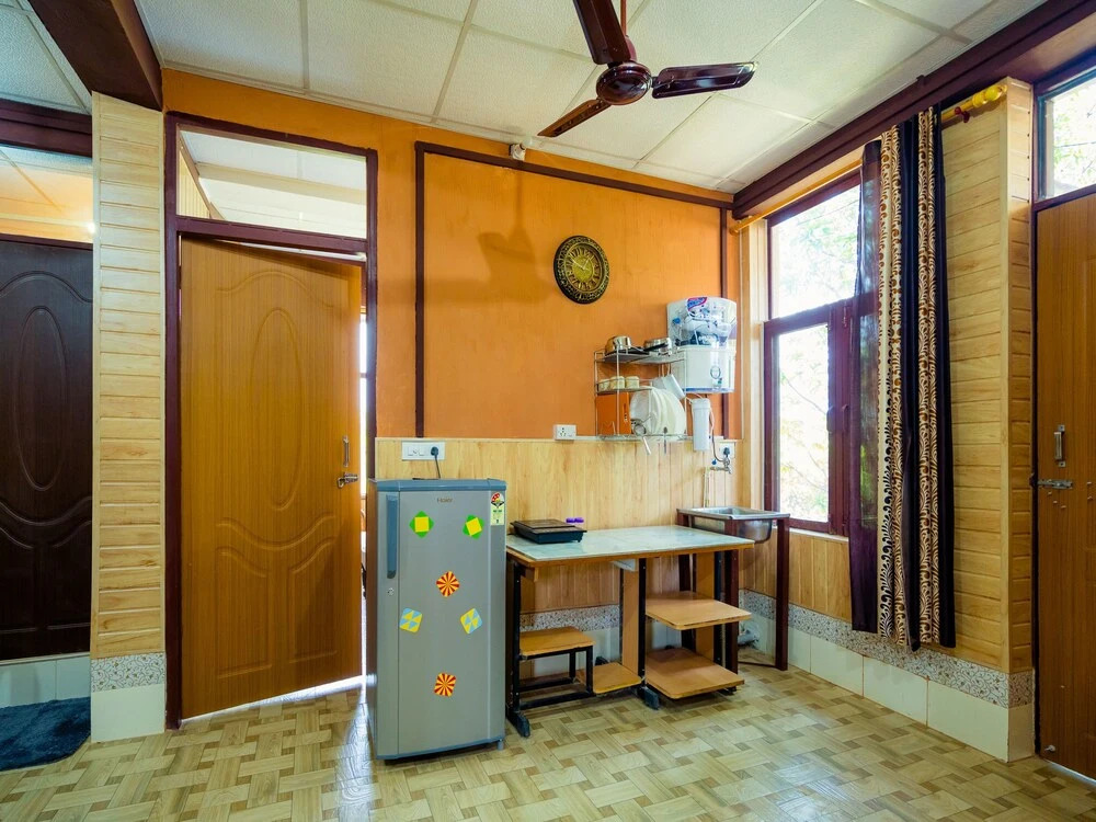 OYO 13254 Home Hill View 3BHK Mussoorie Bypass