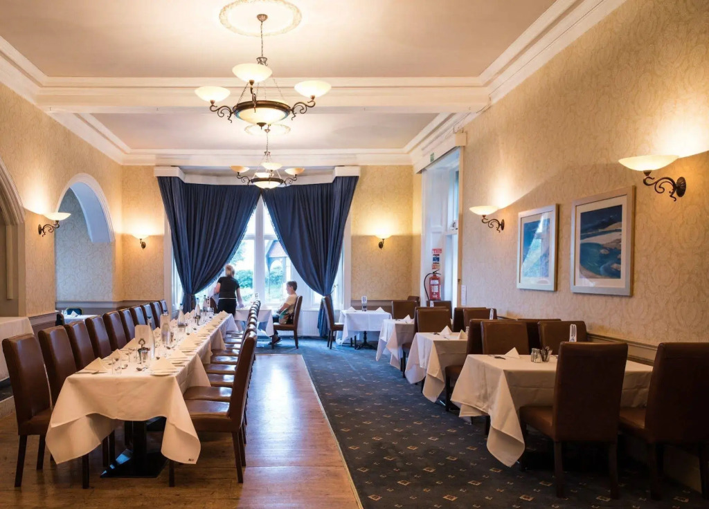 Royal Marine Hotel