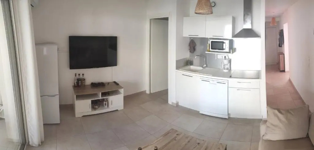 Résidence Marina di Bravone - appartement 6 personnes RDC N122