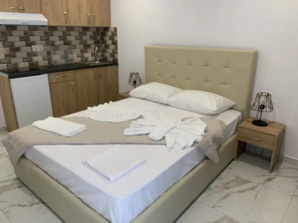 MANGO Skiathos