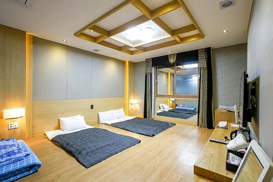 Shell Stone Yeosu