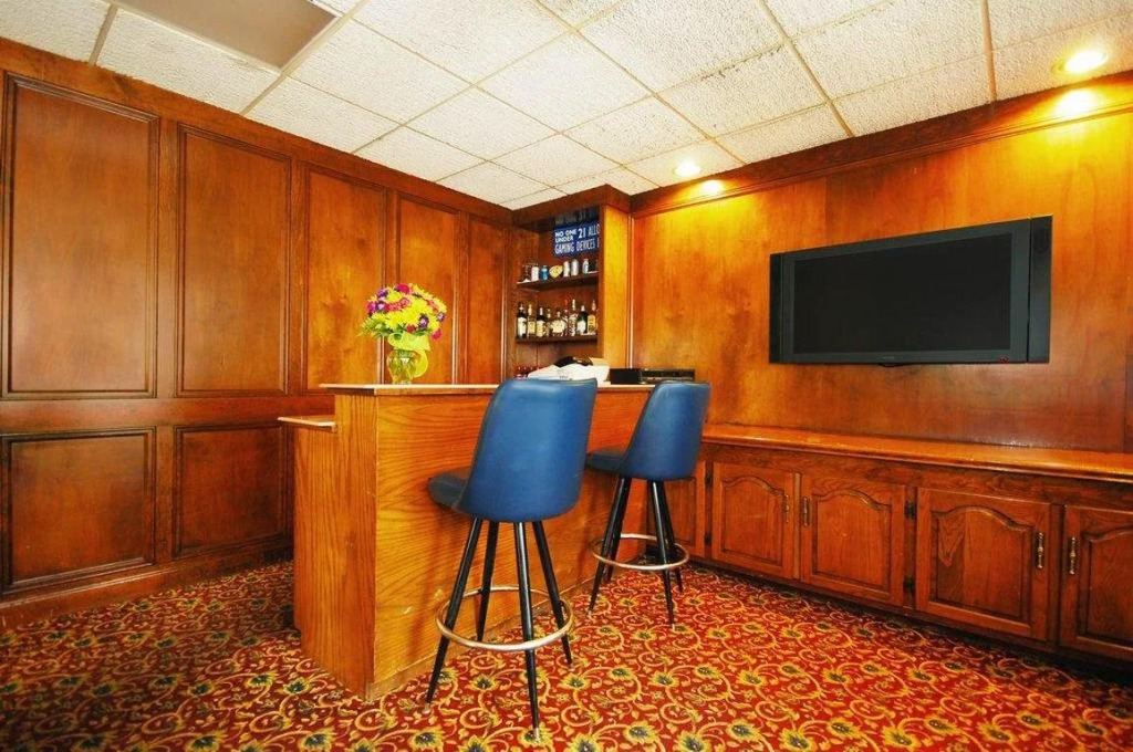 Best Western Forest Inn