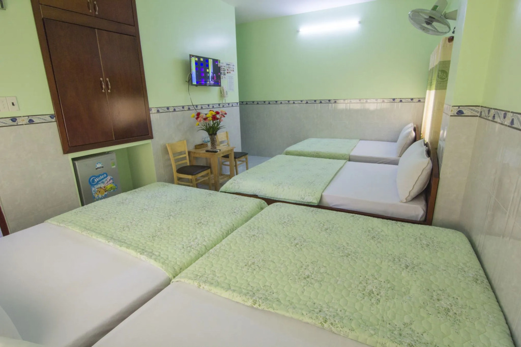 Thai Quang Hotel