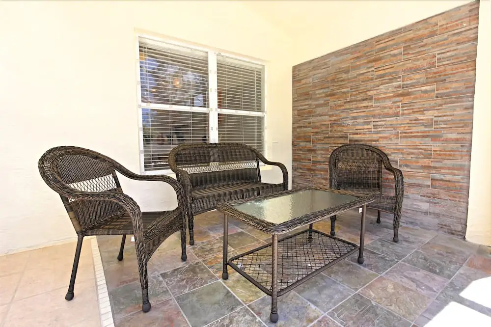 847 Troon Circle