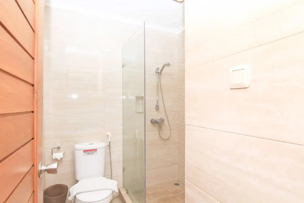 Airy Seminyak Petitenget Cendrawasih 9 Kuta Bali