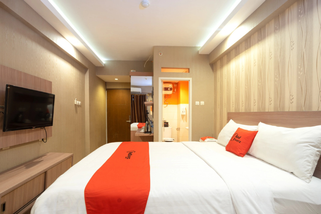 RedDoorz Apartment at Bogor Valley