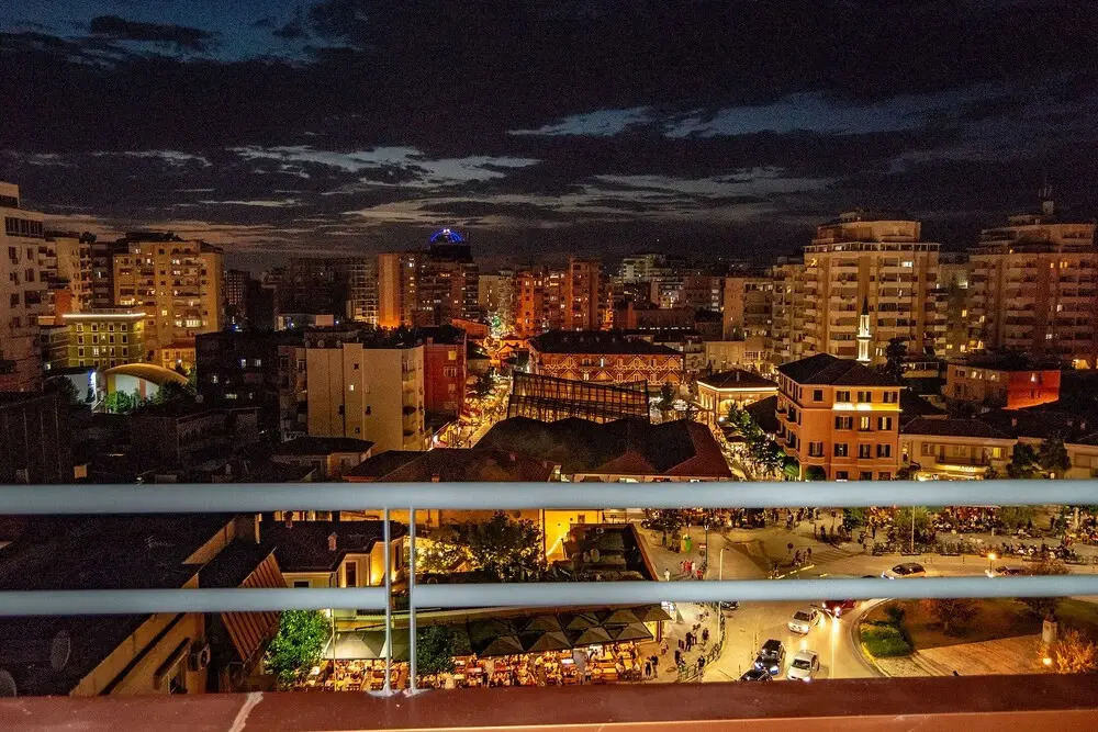 Lovely 1- Bedroom Apartm, Huge Balcony, Lovely View