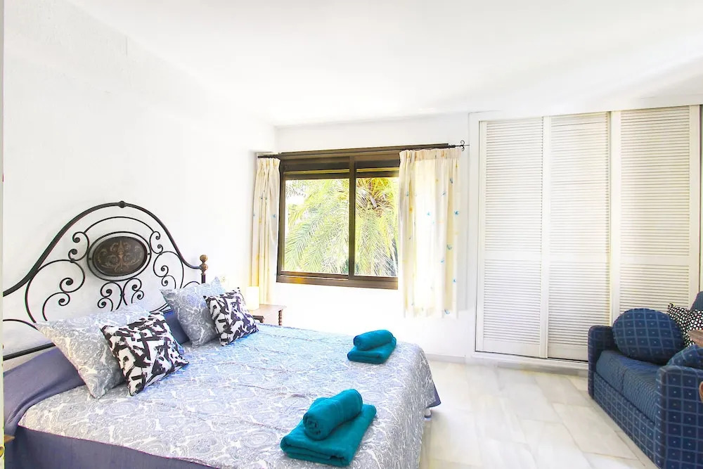 1094 Beachfront Duplex Penthouse Large Roofterrace Seaview