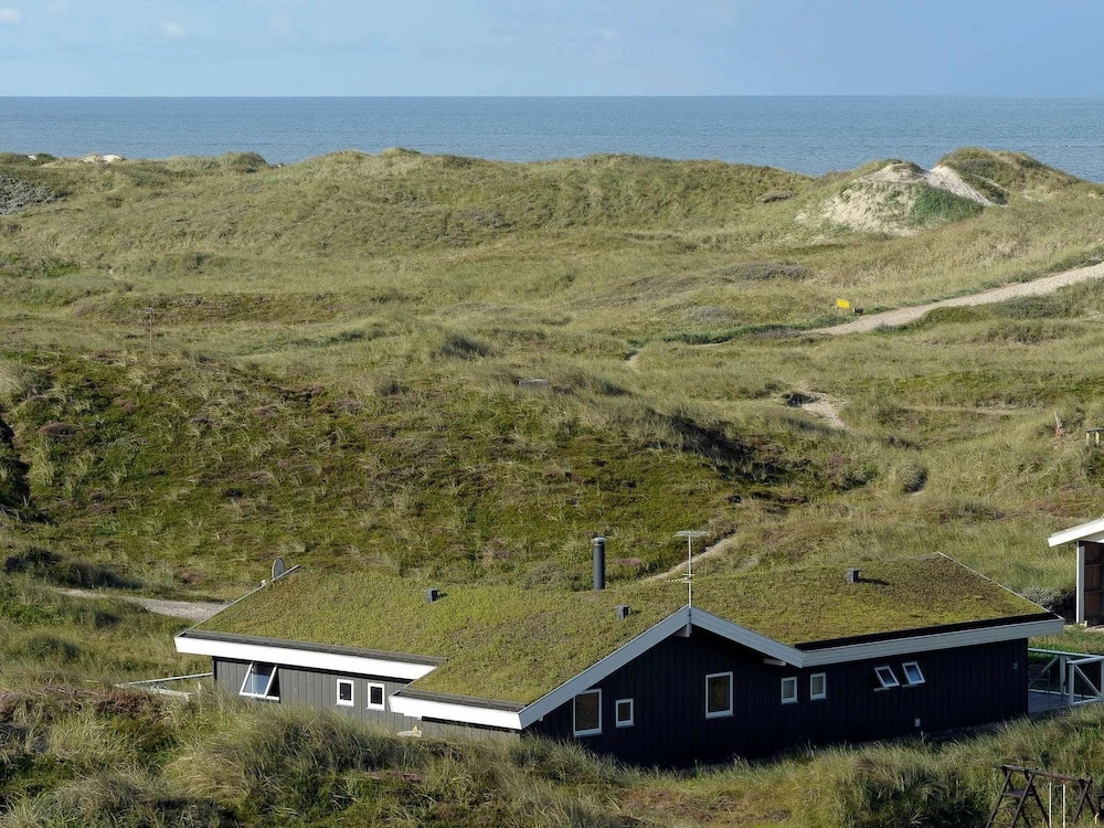 Serene Holiday Home in Ringkobing With Sauna
