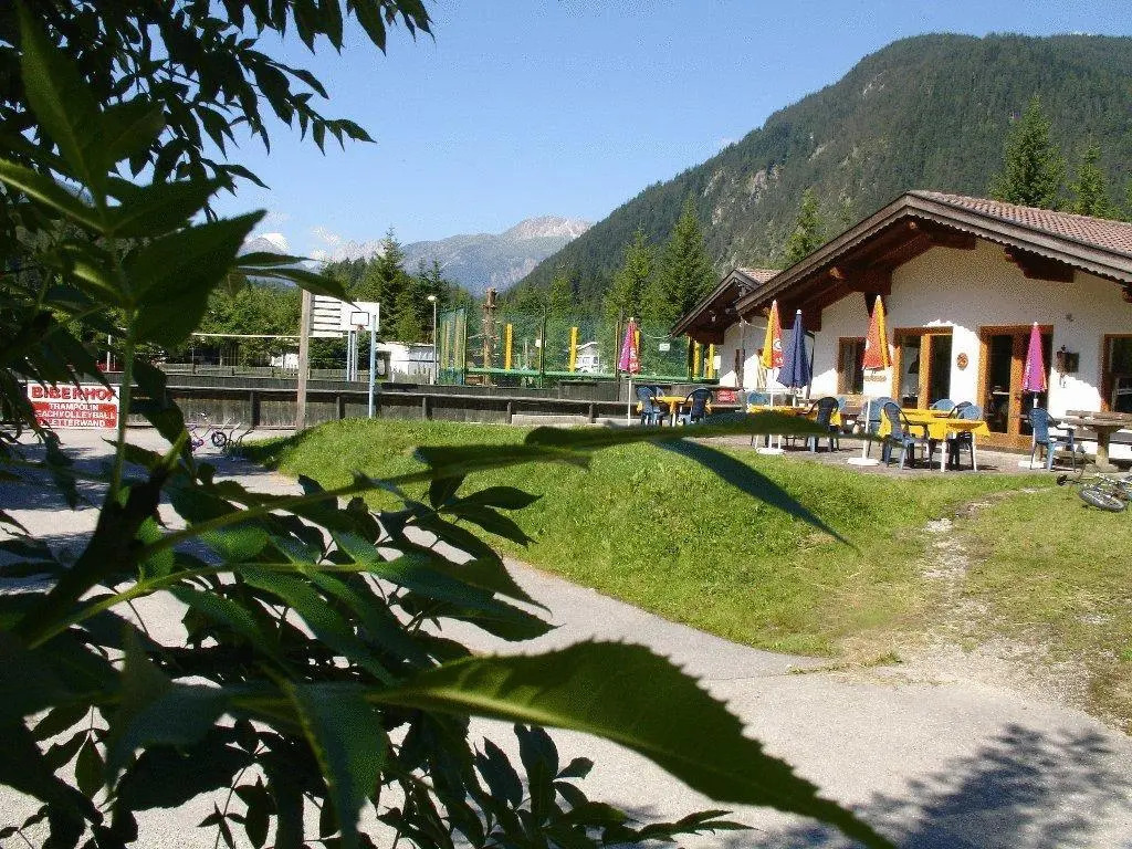 Biberhof Apartments & Camping