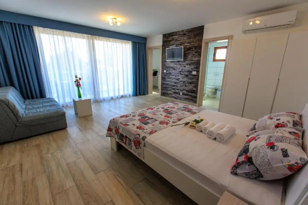 Apartments Matkovic Lux