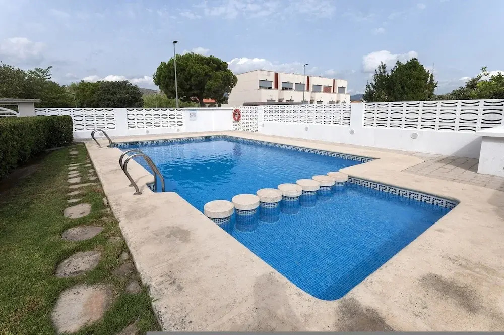 Golden in Gandia With 3 Bedrooms and 3 Bathrooms