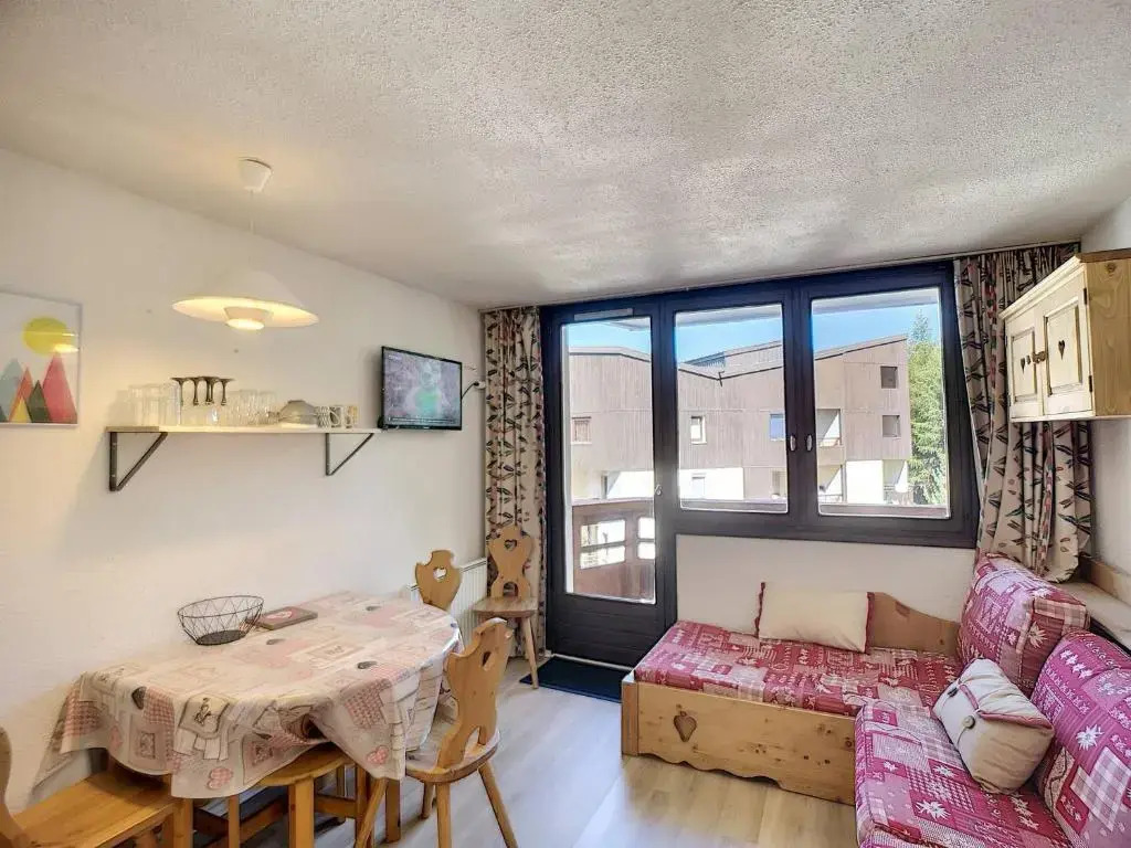 Appartement Les Menuires, 1 pièce, 4 personnes - FR-1-178-338