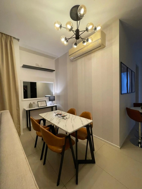 New Arcoris 6 Pax 2 BR with Pool View Mont Kiara - BOHO
