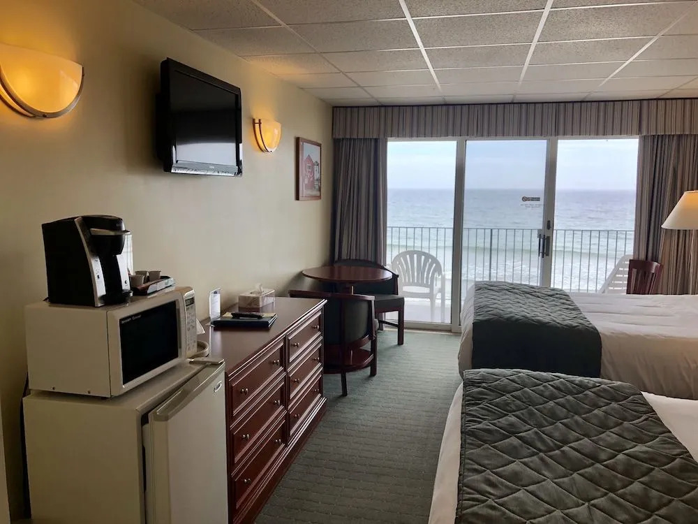 Atlantic Oceanfront Hotel, Wells Beach