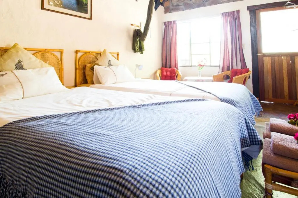 Etusis Lodge