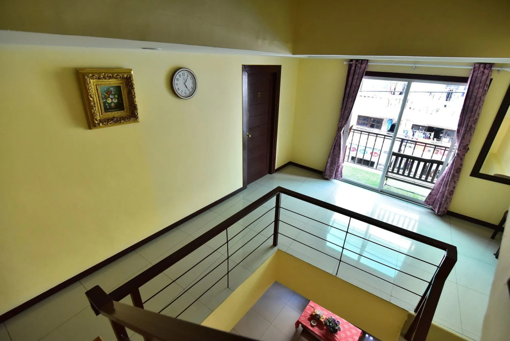 jomtien Beach Condo by Silvia