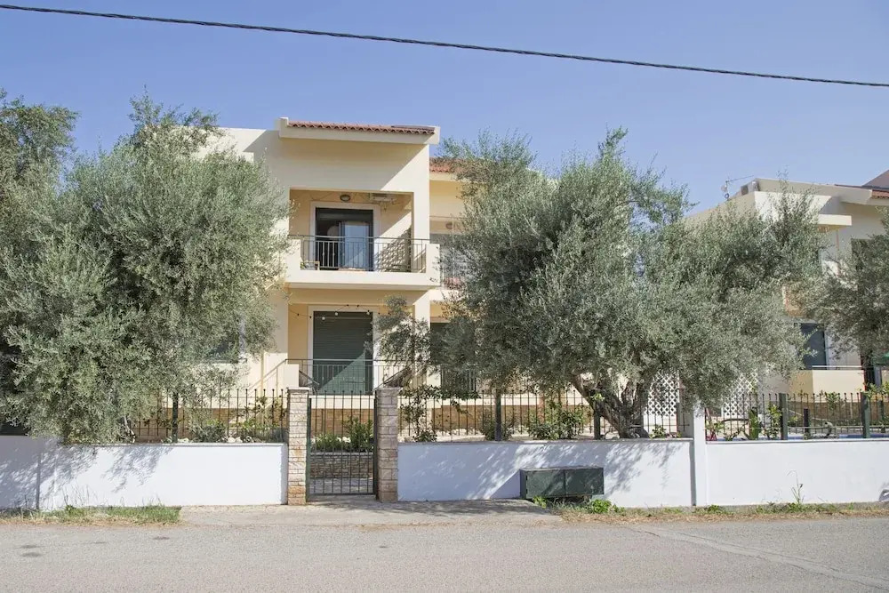 Oliva Holiday Homes