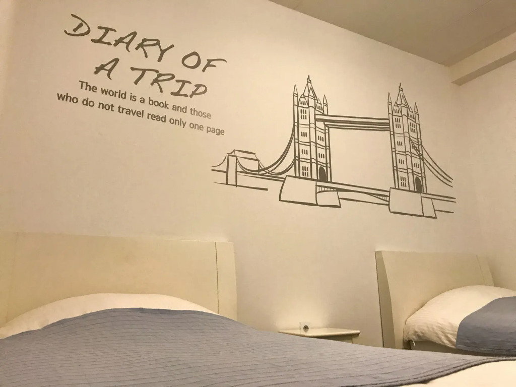 Incheon Airport Happy Place Guesthouse