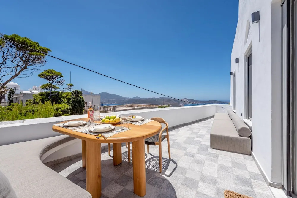 Sunset Villa