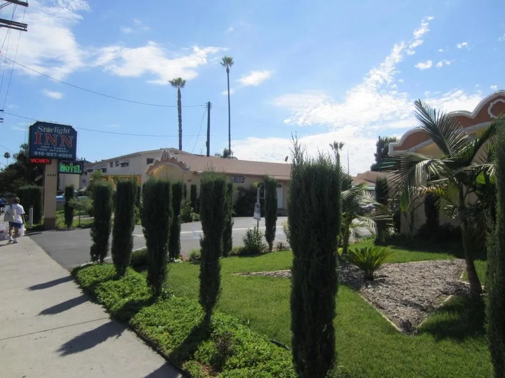 Starlight Inn Van Nuys