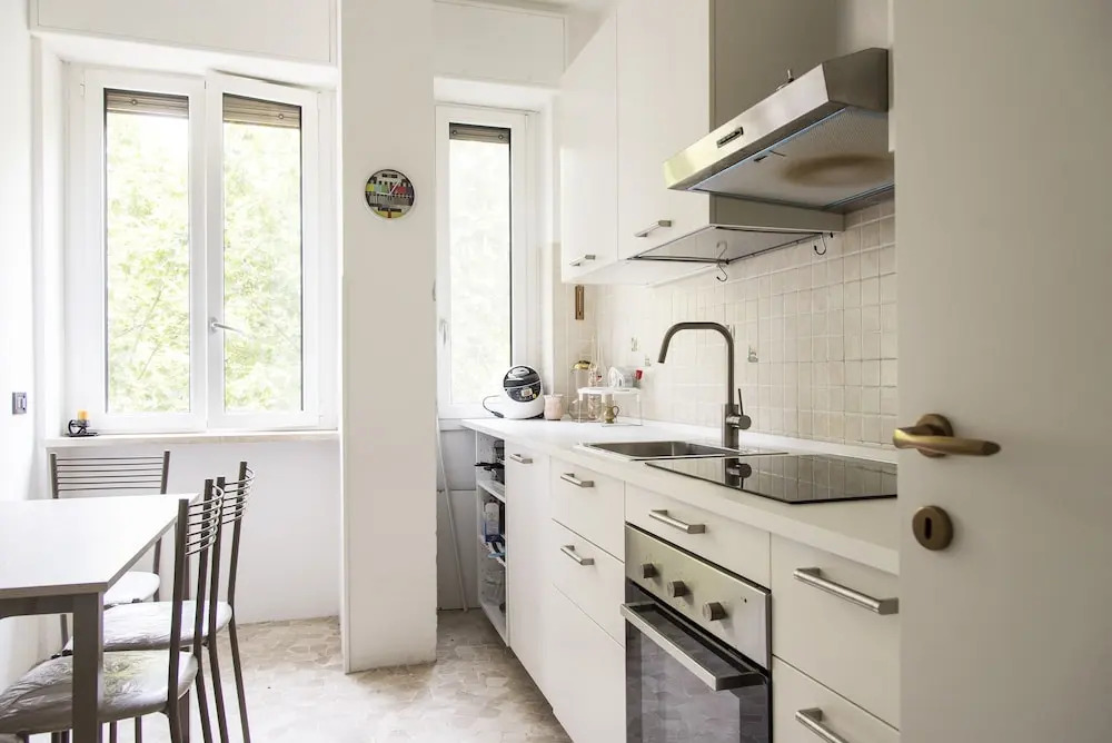 2 Bedrooms Flat near Bocconi, Iulm, Navigli
