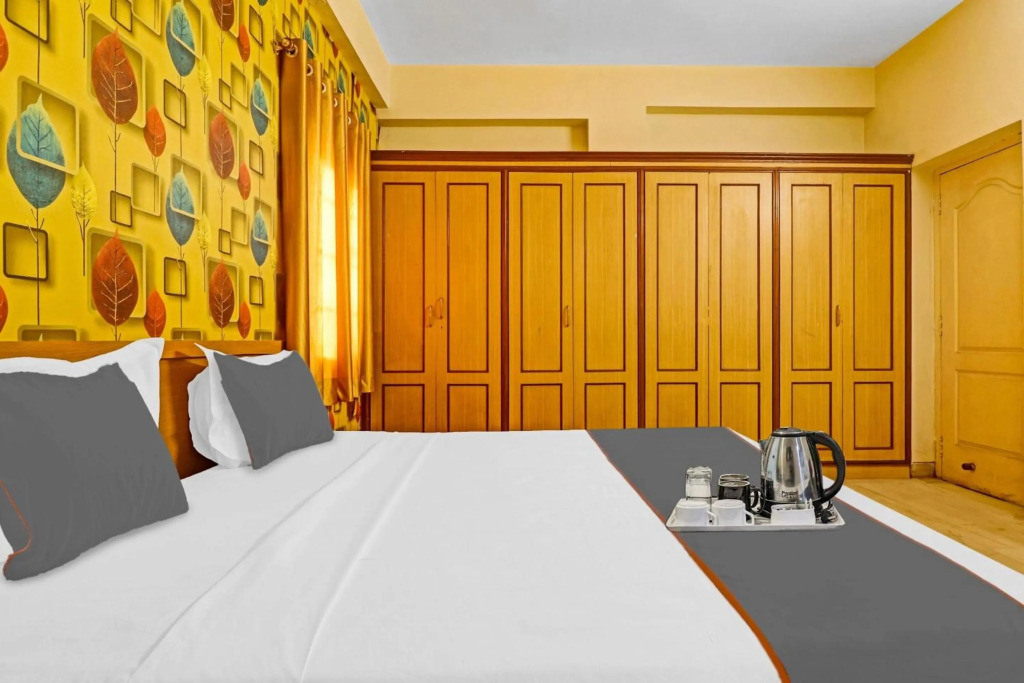 Capital O 89127 Hotel Samrat Palace