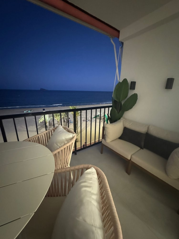 Beachfront Apartment with Sea View