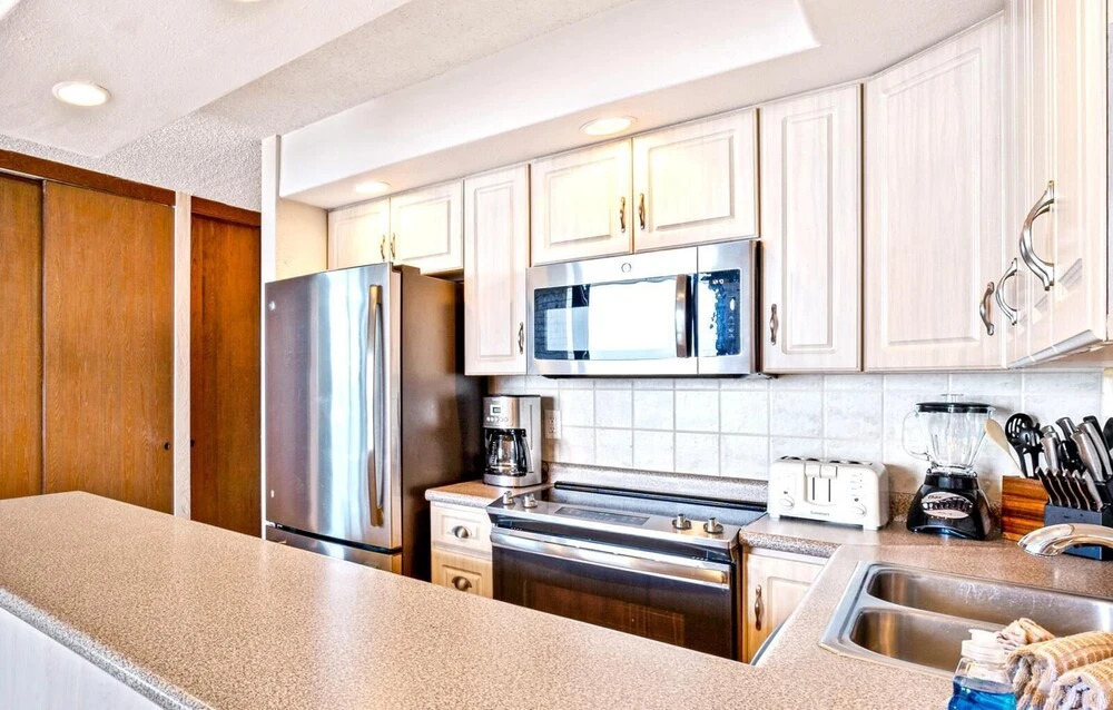 K B M Resorts- Pkl-207 Perfect 1Bd Villa, Ocean Views, Large Floorplan and Easy Access!