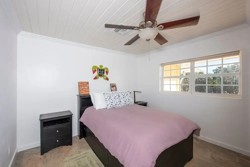 Sand Dollar At Ten Bay Beach 4 Bedroom Home