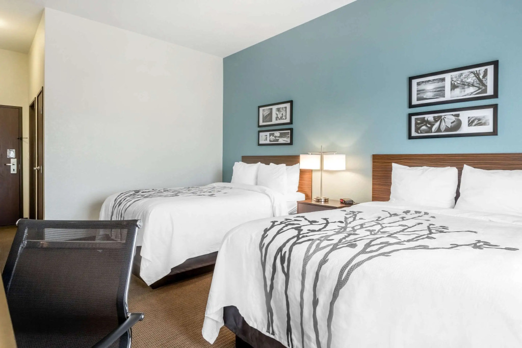 Sleep Inn & Suites West Des Moines near Jordan Creek