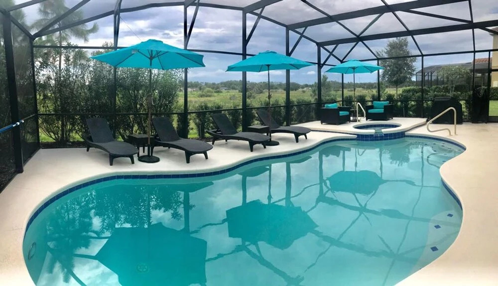 Solterra - 4103 Oaktree Drive