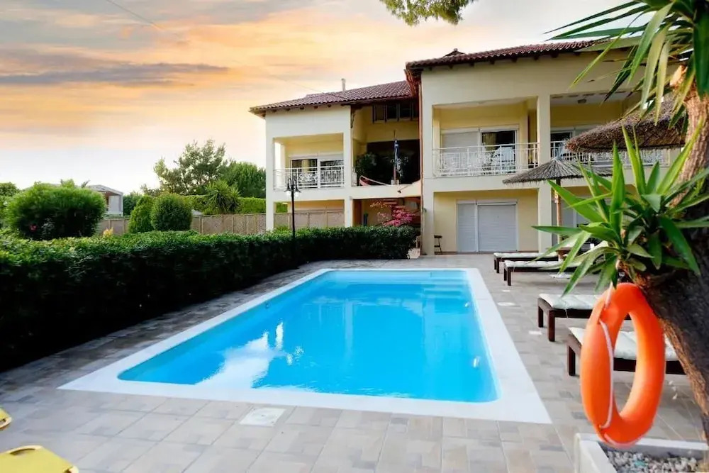 Island Rodos Pool Suites