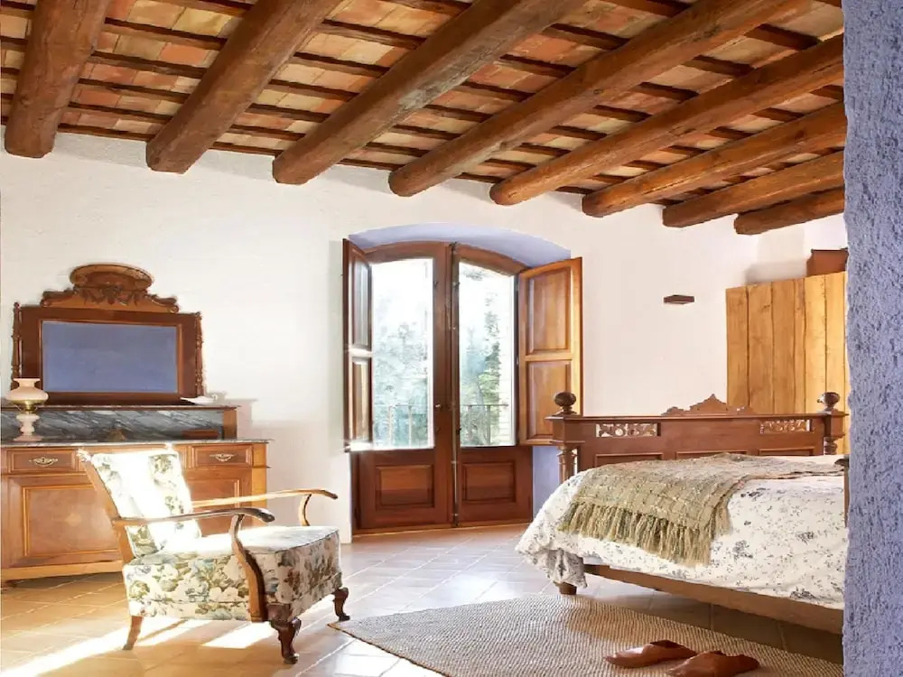 Spacious Home in Navata