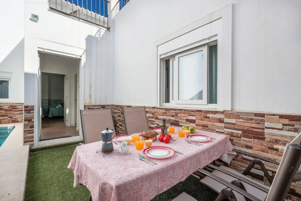 Camas casa a 5 min de Sevilla com piscina