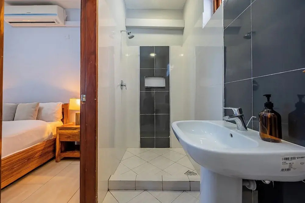 Diani Beachfront Paradise