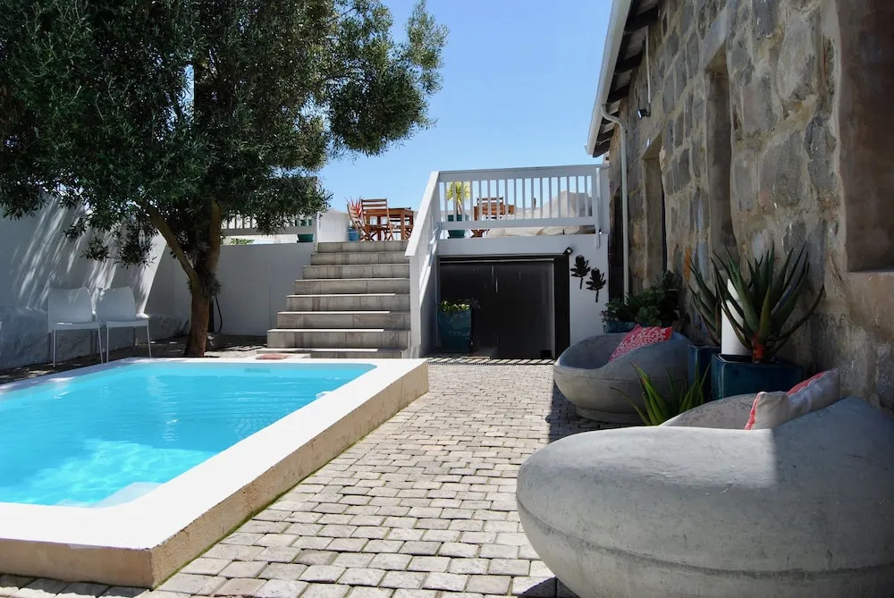 The Cove Guesthouse
