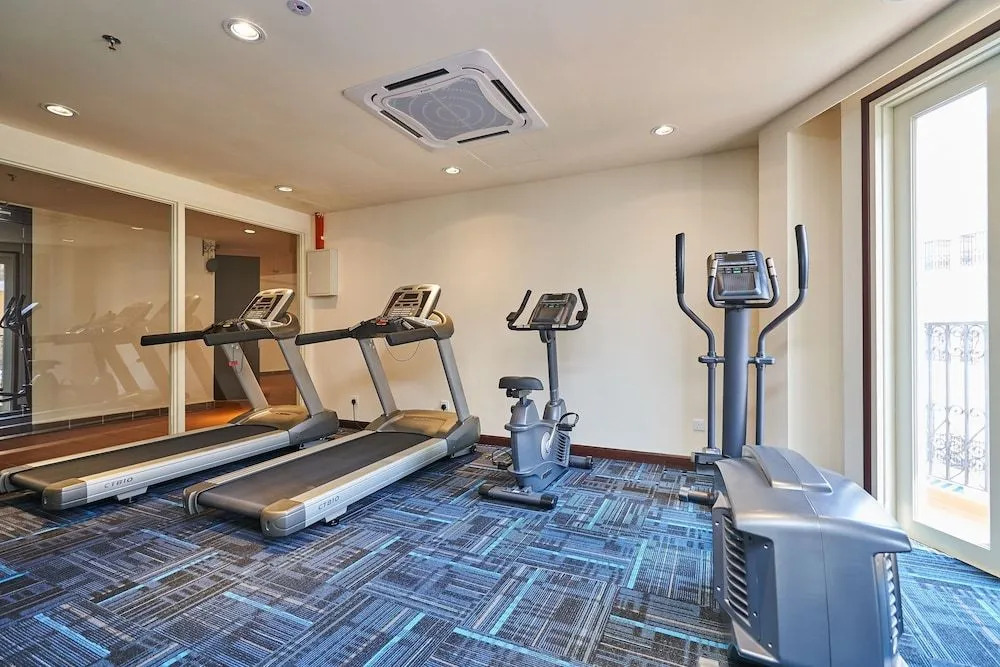 OYO Home 89378 The Platinum Suites