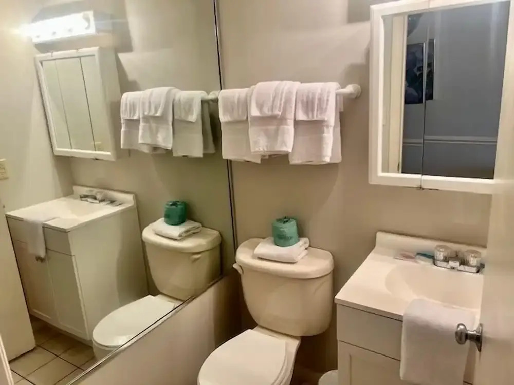 Royal Garden Resort 1510 2 Bedroom Condo by RedAwning