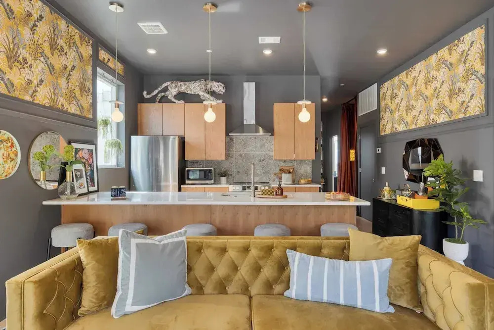 Colorful 4BR w/ Artful Design, Dining & Easy Access to Broadway The Bloom House by Avantstay
