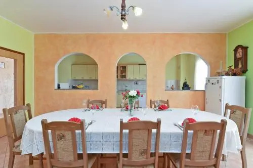 House Ivana 1664