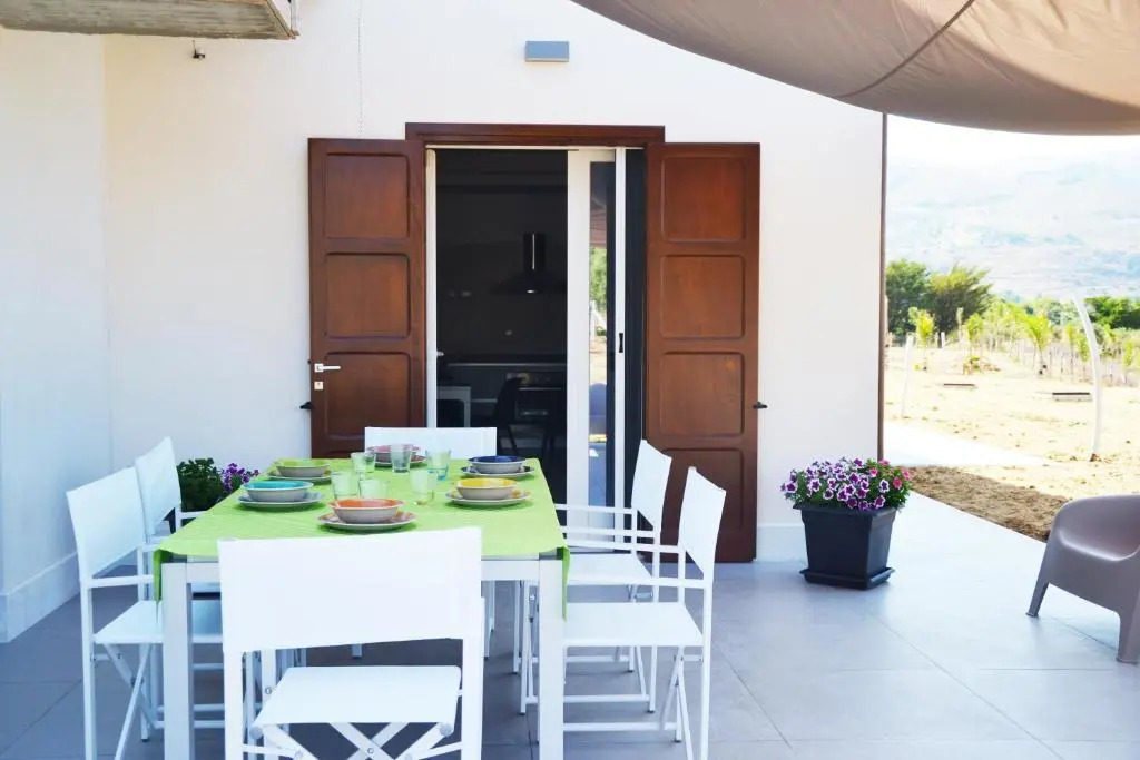 Splendida Villa NATURE-APPARTAMENTO MELOGRANO a SCOPELLO-ZINGARO vista sul mare